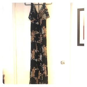 Privacy please dress - black with floral - great for fall weddings!